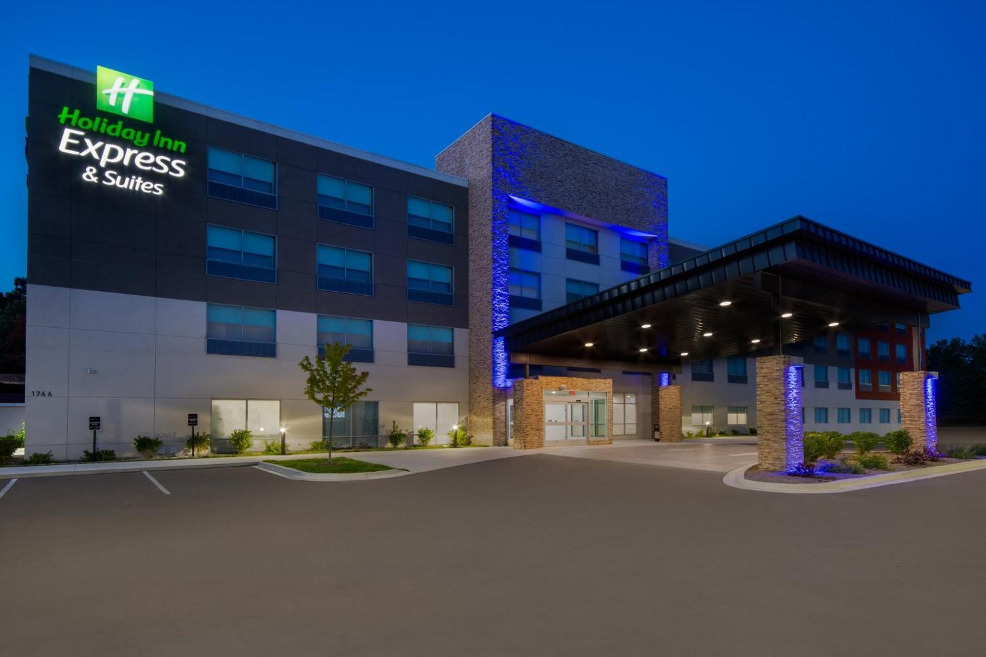 Holiday Inn Express & Suites Muskegon - Grand Haven By Ihg Zewnętrze zdjęcie