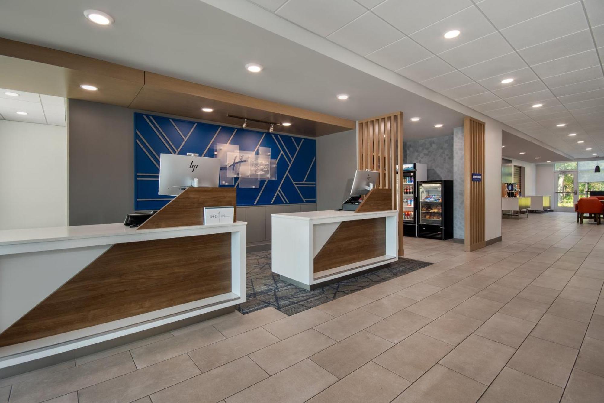 Holiday Inn Express & Suites Muskegon - Grand Haven By Ihg Zewnętrze zdjęcie