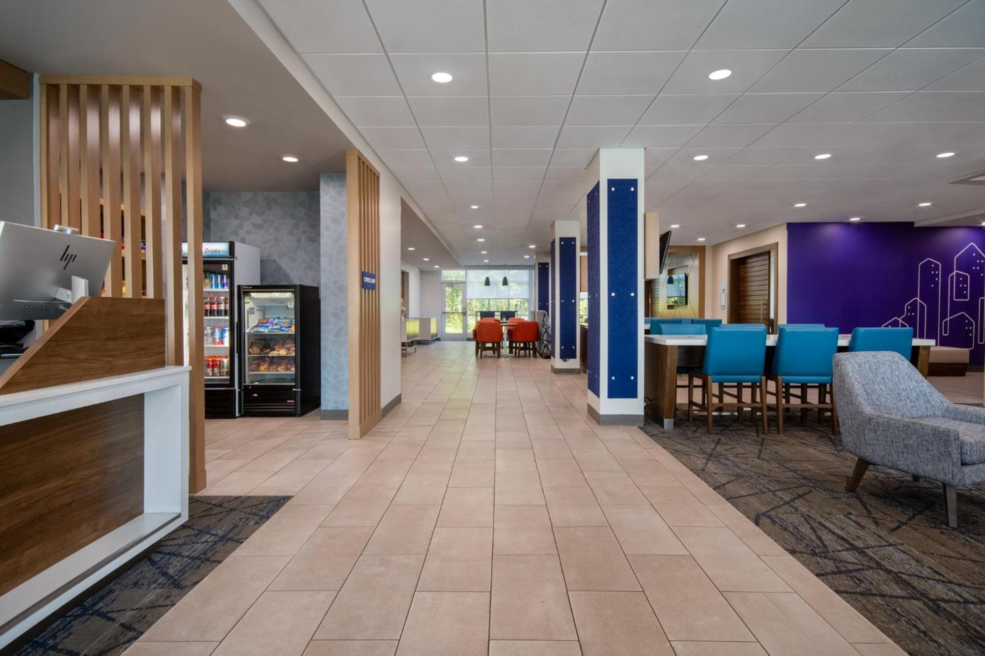 Holiday Inn Express & Suites Muskegon - Grand Haven By Ihg Zewnętrze zdjęcie